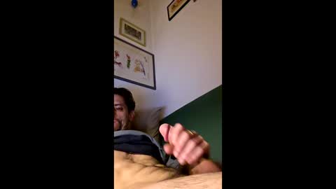 Snapshot of rizzo1980682473 chatting on 04-25-26, 12:46 rizzo1980682473 online show from 04-25-26, 12:46
