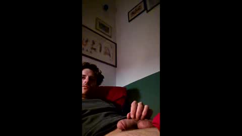 Snapshot of rizzo1980682473 chatting on 05-17-26, 10:39 rizzo1980682473 online show from 05-17-26, 10:39