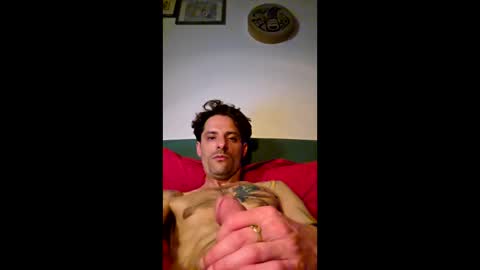 Snapshot of rizzo1980682473 chatting on 05-31-26, 11:39 rizzo1980682473 online show from 05-31-26, 11:39