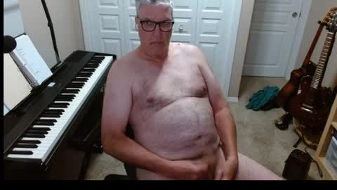 Snapshot of rjdew1130 chatting on 05-30-26, 06:49 rjdew1130 online show from 05-30-26, 06:49