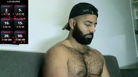 Snapshot of roa32sebas chatting on 05-16-26, 08:07 SebasRoa online show from 05-16-26, 08:07