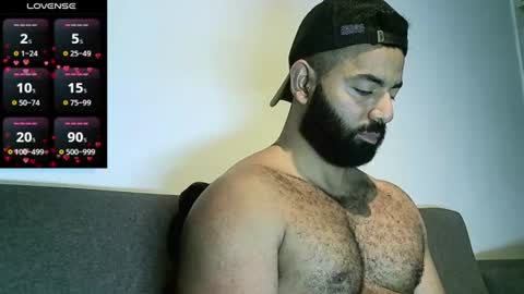 SebasRoa online show from 07-27-26, 04:47