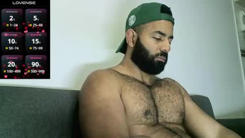 SebasRoa online show from 07-30-26, 05:34