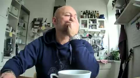 Snapshot of roadrunnerger chatting on 02-28-25, 12:31 roadrunnerger online show from 02-28-25, 12:31