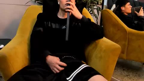 Roan Birkin online show from 02-11-26, 08:14