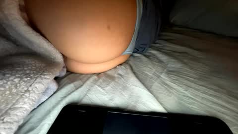 roarmance1 online show from 01-07-26, 06:05