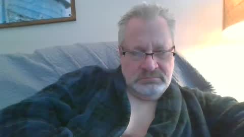 Snapshot of rob872217 chatting on 12-06-24, 08:07 rob872217 online show from 12-06-24, 08:07