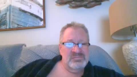 Snapshot of rob872217 chatting on 01-01-25, 09:28 rob872217 online show from 01-01-25, 09:28