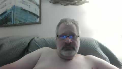 rob872217 online show from 04-06-26, 06:58