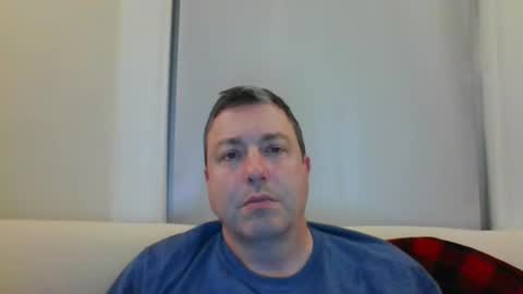 Snapshot of rob_bower_guy chatting on 12-21-24, 02:52 rob_bower_guy online show from 12-21-24, 02:52