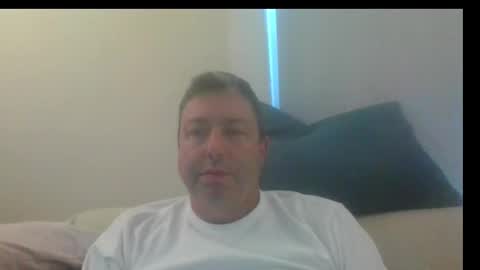 Snapshot of rob_bower_guy chatting on 11-01-25, 08:22 rob_bower_guy online show from 11-01-25, 08:22