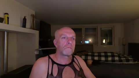 Snapshot of robbertnl chatting on 01-21-25, 07:15 robbertnl online show from 01-21-25, 07:15