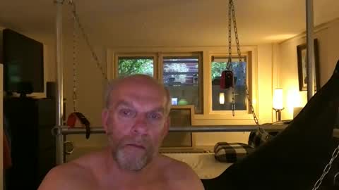 Snapshot of robbertnl chatting on 04-28-26, 04:50 robbertnl online show from 04-28-26, 04:50