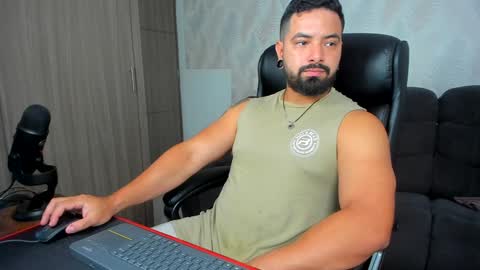 Robby online show from 01-19-25, 04:22