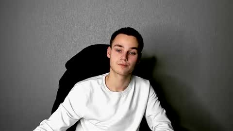 robert10211 online show from 11-24-25, 10:59