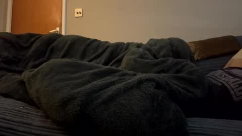 robertbrian033 online show from 04-03-26, 03:54