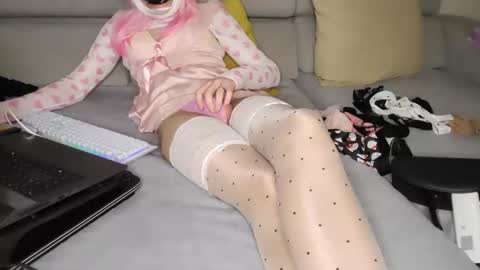 roberthauwu online show from 11-03-25, 11:04