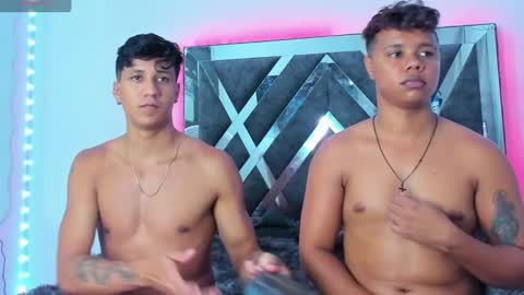 Robert Miller And Mael Thompson  online show from 03-11-25, 05:27