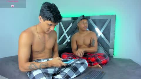 Robert Miller And Mael Thompson  online show from 04-02-26, 12:30