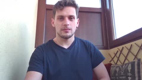 Roberto online show from 02-14-25, 07:28