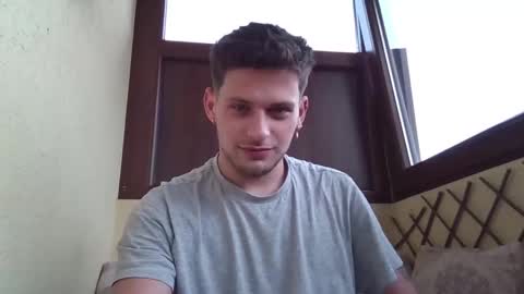 Roberto online show from 03-12-25, 06:40