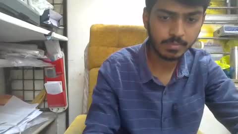 Snapshot of robertsalia220 chatting on 12-27-24, 07:29 Robertsalia online show from 12-27-24, 07:29