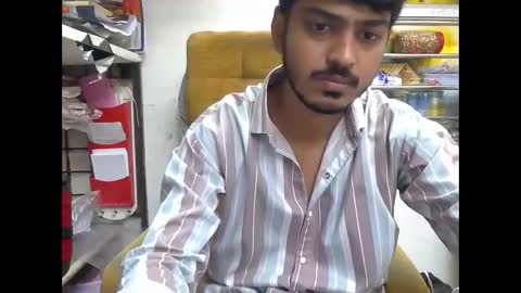 Snapshot of robertsalia220 chatting on 09-29-25, 12:21 Robertsalia online show from 09-29-25, 12:21