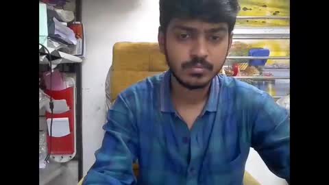 Snapshot of robertsalia220 chatting on 10-15-25, 07:19 Robertsalia online show from 10-15-25, 07:19