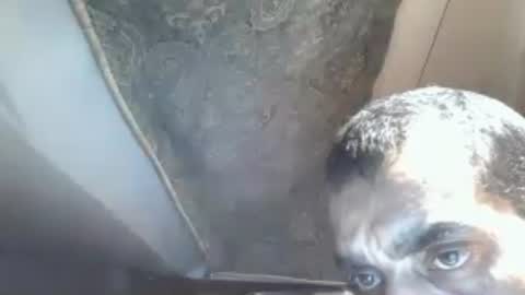 Snapshot of robincom23 chatting on 07-11-26, 07:11 R online show from 07-11-26, 07:11