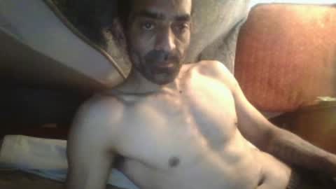 Snapshot of robincom23 chatting on 07-22-26, 04:04 R online show from 07-22-26, 04:04