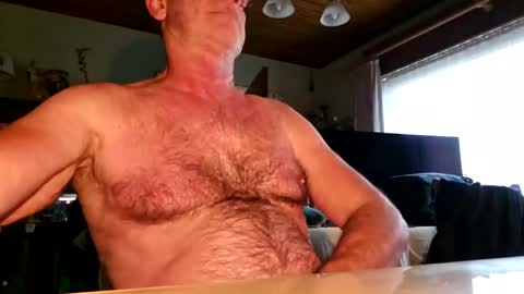 Snapshot of robke1966 chatting on 12-11-24, 10:47 robke1966 online show from 12-11-24, 10:47