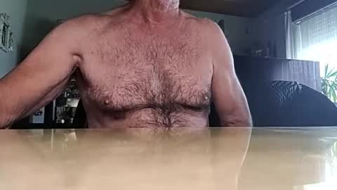 Snapshot of robke1966 chatting on 09-27-25, 07:02 robke1966 online show from 09-27-25, 07:02