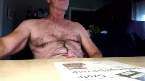 Snapshot of robke1966 chatting on 10-11-25, 06:34 robke1966 online show from 10-11-25, 06:34