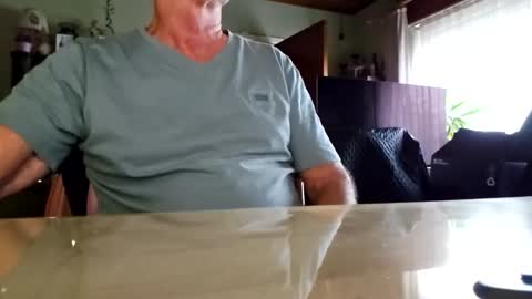 Snapshot of robke1966 chatting on 10-29-25, 07:43 robke1966 online show from 10-29-25, 07:43