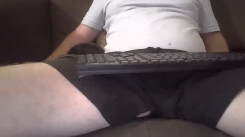 robmutant online show from 02-15-25, 11:06