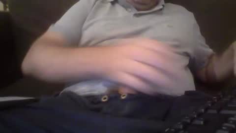 Snapshot of robmutant chatting on 02-26-26, 01:21 robmutant online show from 02-26-26, 01:21