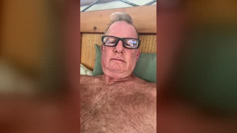 robo0000 online show from 05-26-26, 02:02