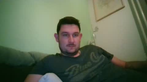 Robin online show from 11-30-25, 10:03