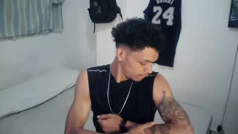 Rocco online show from 10-27-25, 01:15