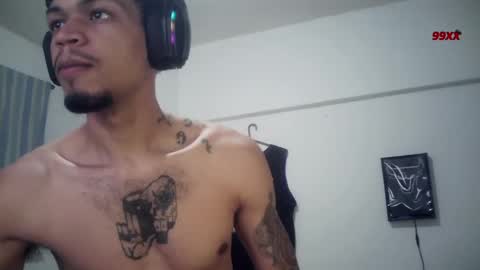 Rocco online show from 11-22-25, 01:10