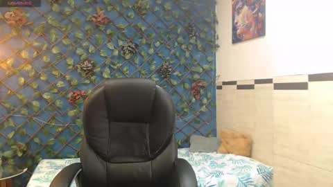 Roccoallegeri online show from 03-26-26, 12:11