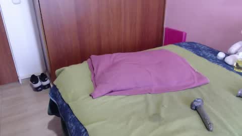 Rochelle online show from 02-13-25, 01:59