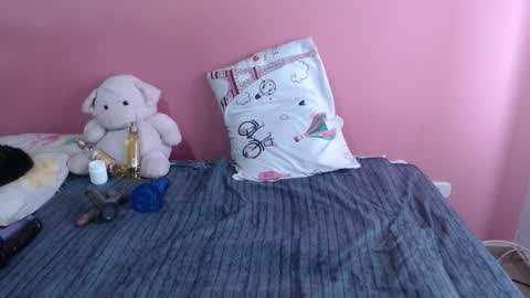 Rochelle online show from 11-14-25, 07:23