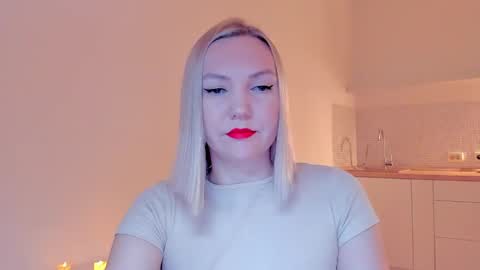 Snapshot of rock__baby chatting on 01-08-25, 09:55 rock__baby online show from 01-08-25, 09:55