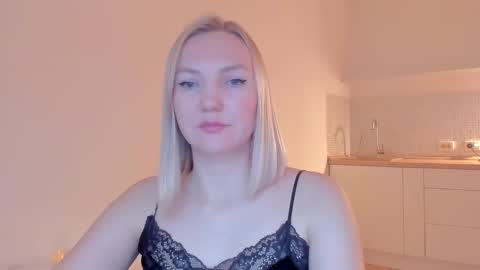 Snapshot of rock__baby chatting on 01-23-25, 03:48 rock__baby online show from 01-23-25, 03:48