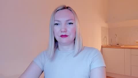 Snapshot of rock__baby chatting on 01-24-25, 11:23 rock__baby online show from 01-24-25, 11:23