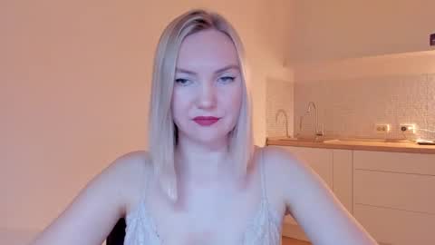 Snapshot of rock__baby chatting on 02-13-25, 10:00 rock__baby online show from 02-13-25, 10:00