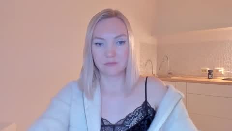 Snapshot of rock__baby chatting on 03-01-25, 02:48 rock__baby online show from 03-01-25, 02:48