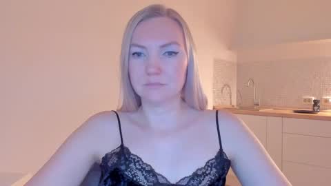 Snapshot of rock__baby chatting on 03-02-25, 07:10 rock__baby online show from 03-02-25, 07:10