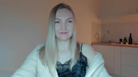 Snapshot of rock__baby chatting on 05-15-26, 09:55 rock__baby online show from 05-15-26, 09:55